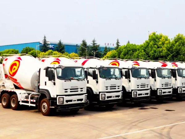 梦之城搅拌车
