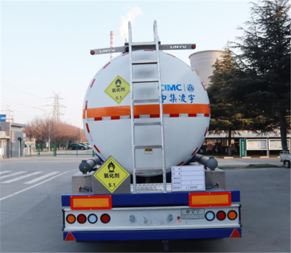 中集梦之城双氧水运输半挂车