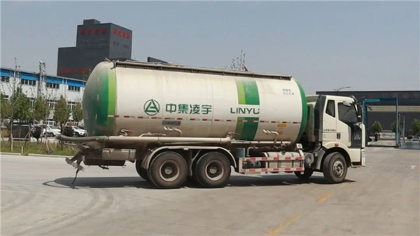 梦之城罐车