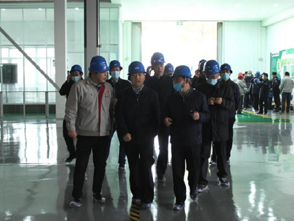 西安市人大常委会党组书记、主任胡滋润为中集梦之城高端制造点赞
